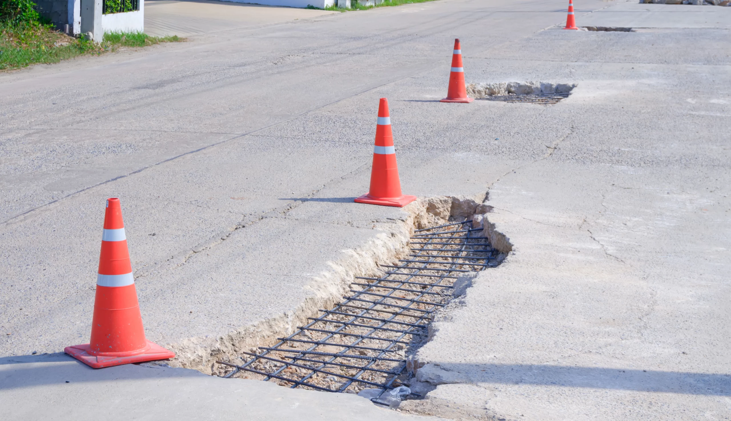 What Is the 'Open and Obvious' Defense in Alabama Premises Liability Cases?